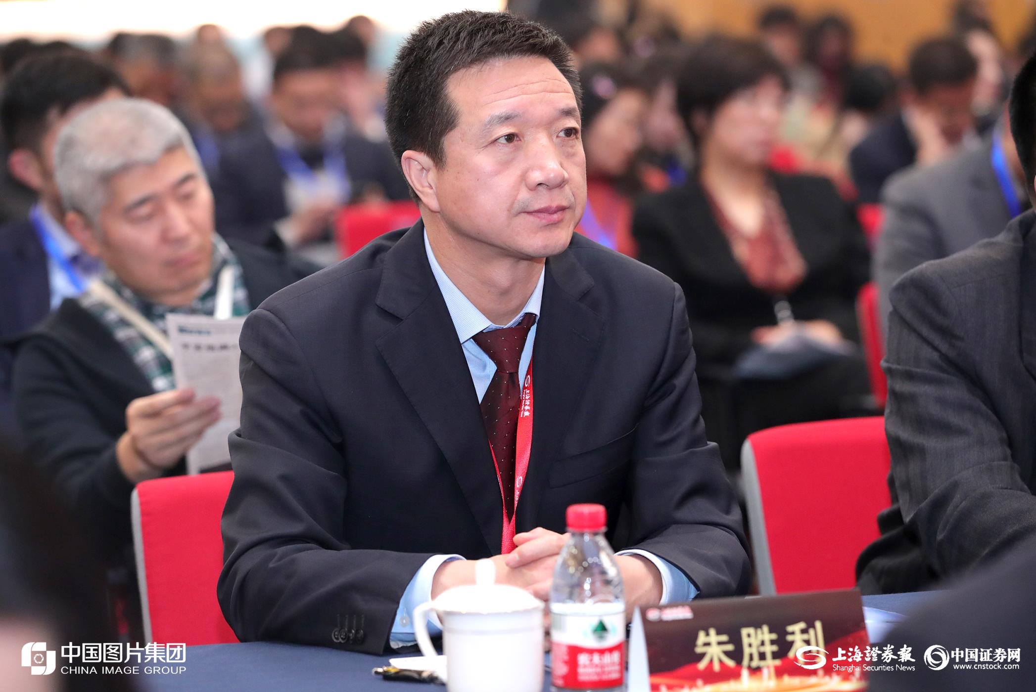 星空入口-星空入口（中国）
董事长朱胜利荣膺“金质量”卓越企业家奖